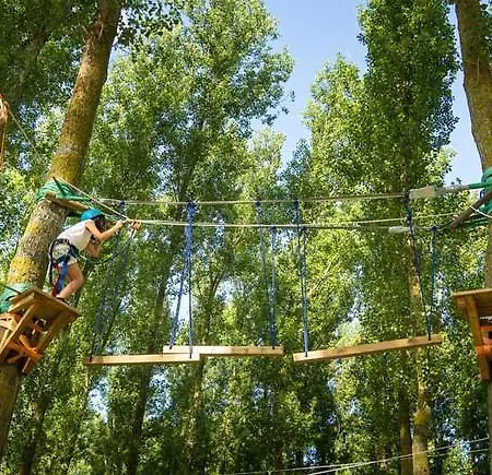 Camping Le Bosquet*** Campsite